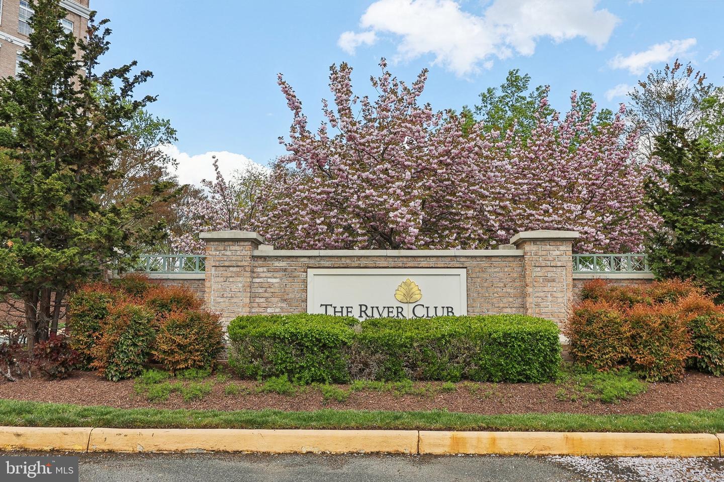 810 BELMONT BAY DR #102, WOODBRIDGE, Virginia 22191, 2 Bedrooms Bedrooms, ,2 BathroomsBathrooms,Residential,For sale,810 BELMONT BAY DR #102,VAPW2091658 MLS # VAPW2091658