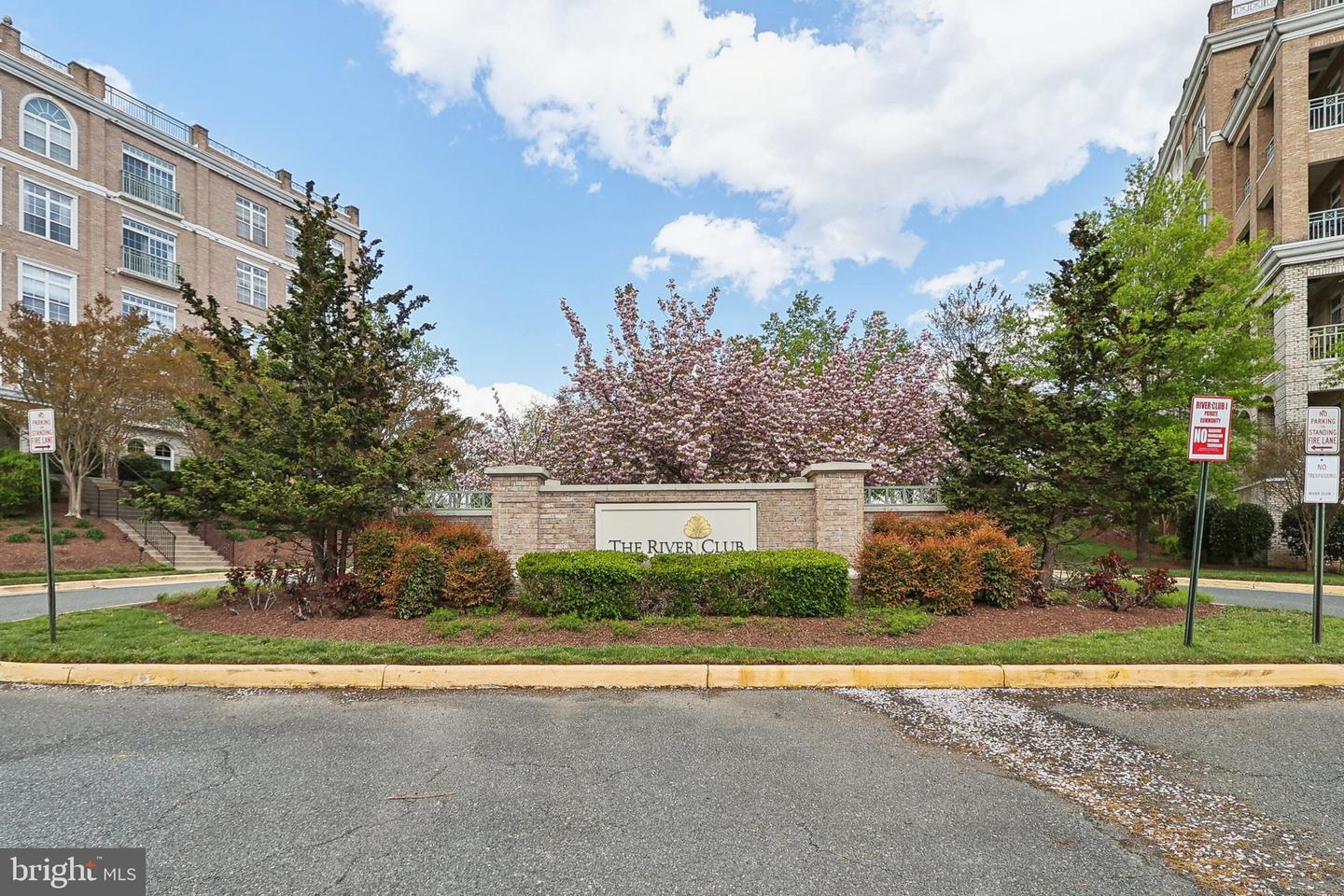 810 BELMONT BAY DR #102, WOODBRIDGE, Virginia 22191, 2 Bedrooms Bedrooms, ,2 BathroomsBathrooms,Residential,For sale,810 BELMONT BAY DR #102,VAPW2091658 MLS # VAPW2091658