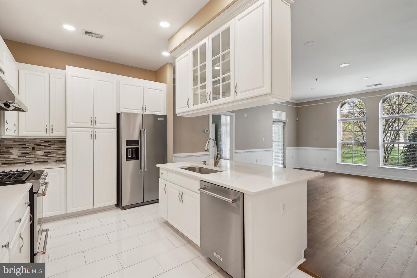 810 BELMONT BAY DR #102, WOODBRIDGE, Virginia 22191, 2 Bedrooms Bedrooms, ,2 BathroomsBathrooms,Residential,For sale,810 BELMONT BAY DR #102,VAPW2091658 MLS # VAPW2091658
