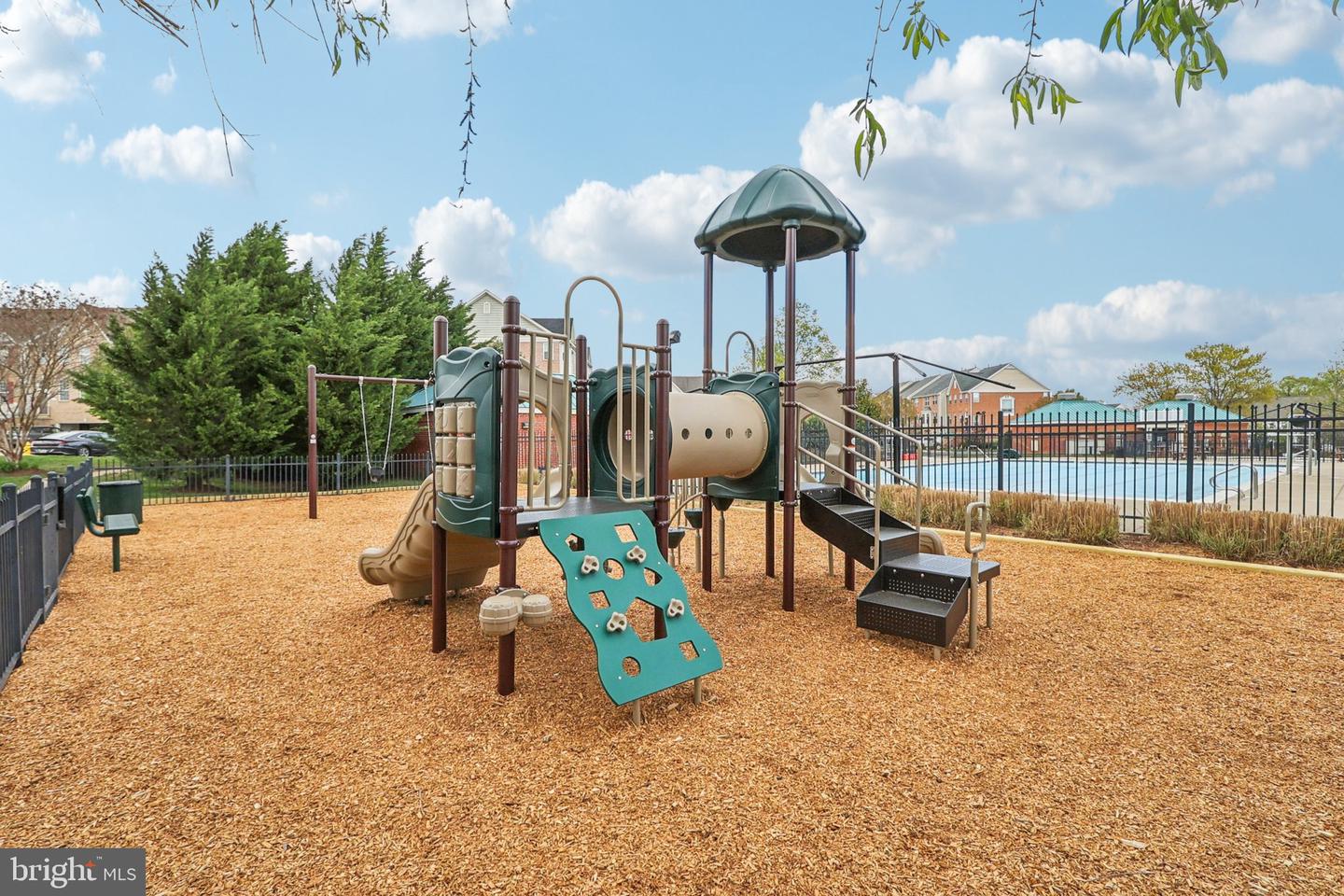 810 BELMONT BAY DR #102, WOODBRIDGE, Virginia 22191, 2 Bedrooms Bedrooms, ,2 BathroomsBathrooms,Residential,For sale,810 BELMONT BAY DR #102,VAPW2091658 MLS # VAPW2091658