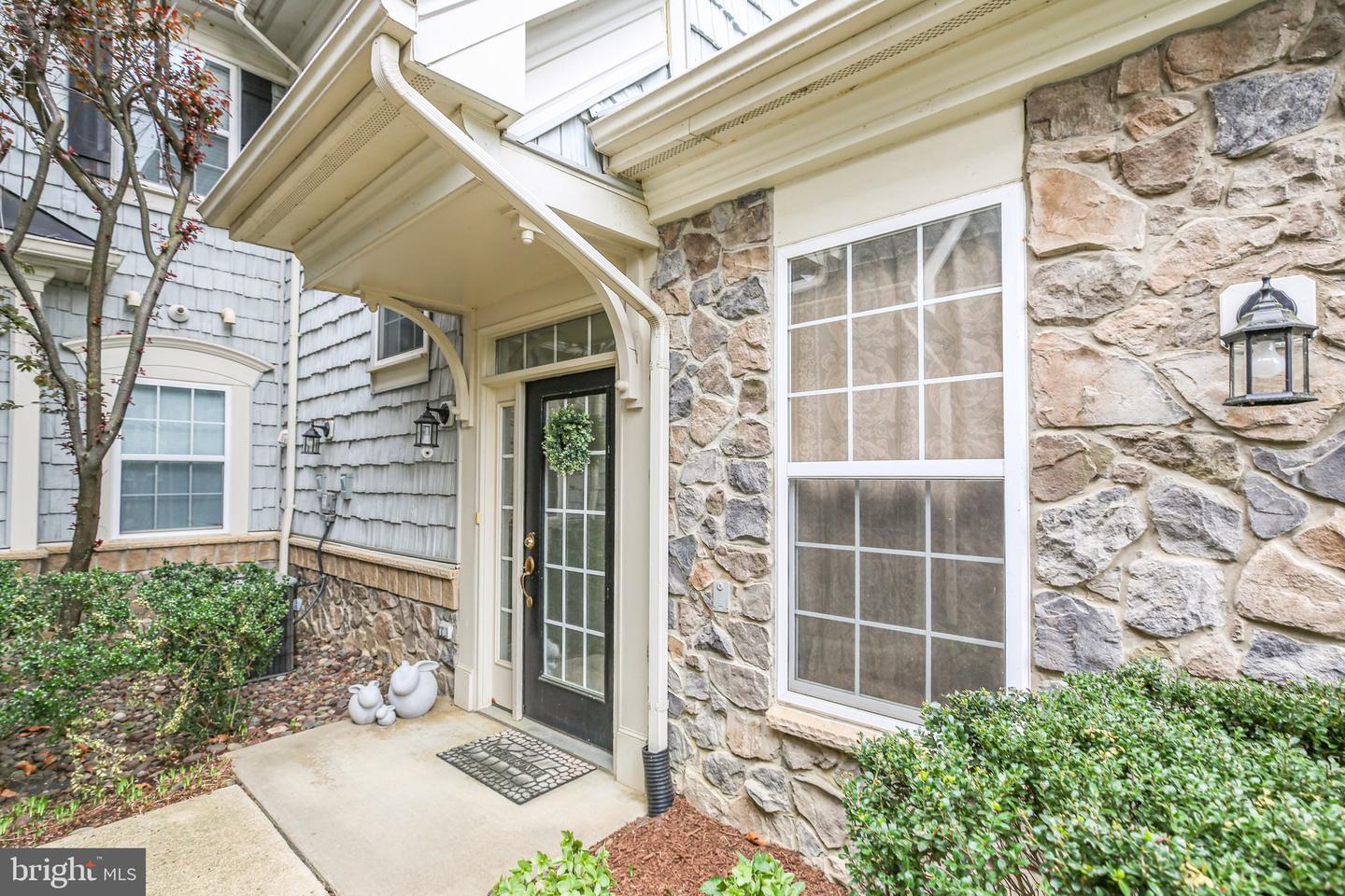 13859 GULLANE DR, WOODBRIDGE, Virginia 22191, 3 Bedrooms Bedrooms, ,3 BathroomsBathrooms,Residential,For sale,13859 GULLANE DR,VAPW2091690 MLS # VAPW2091690