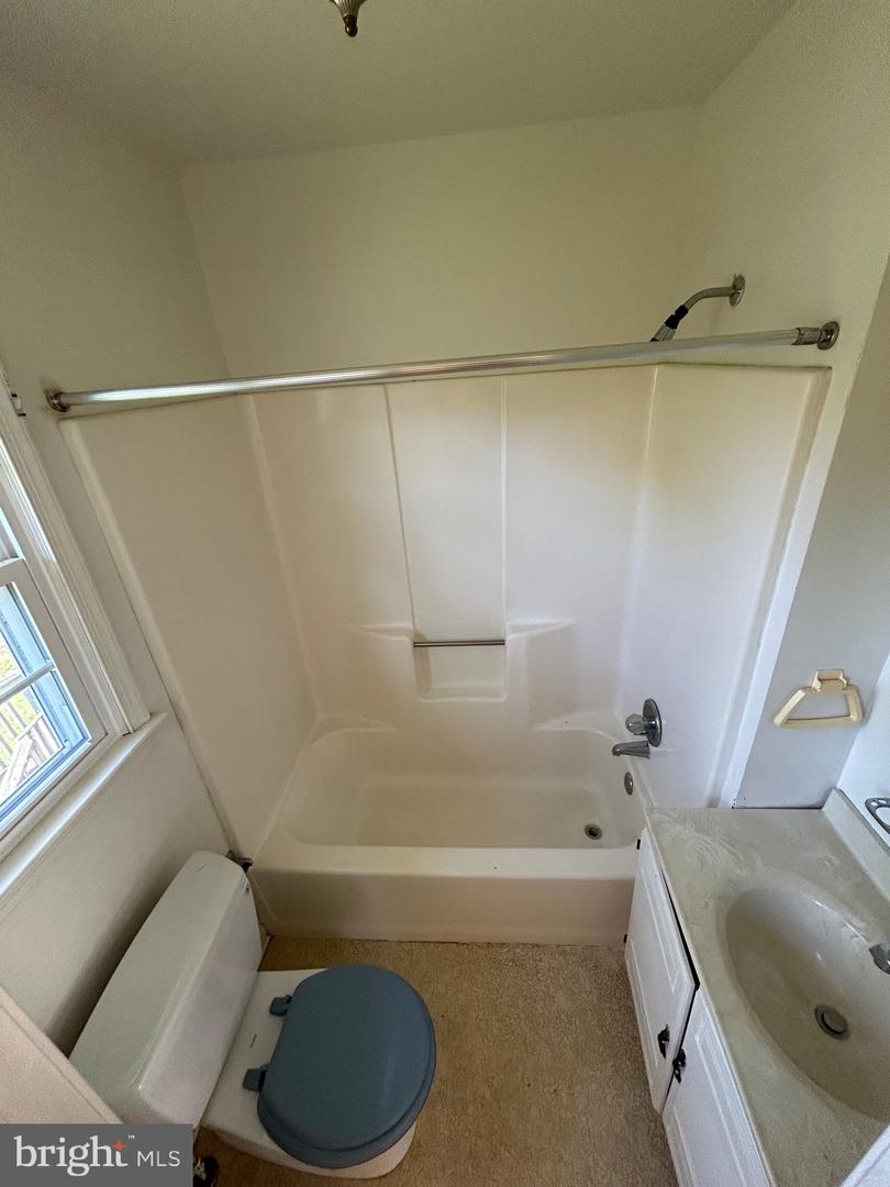 13090 HAZEL RIVER RD, CULPEPER, Virginia 22701, 3 Bedrooms Bedrooms, ,2 BathroomsBathrooms,Residential,For sale,13090 HAZEL RIVER RD,VACU2010262 MLS # VACU2010262