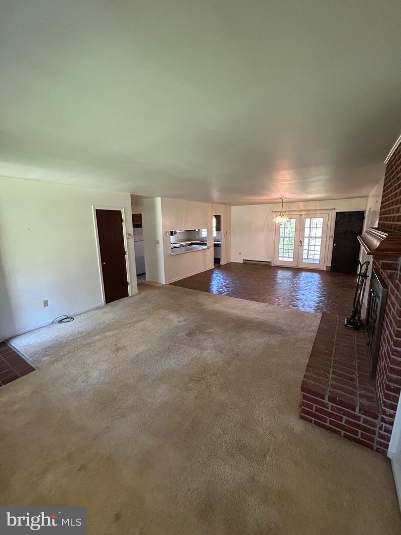 13090 HAZEL RIVER RD, CULPEPER, Virginia 22701, 3 Bedrooms Bedrooms, ,2 BathroomsBathrooms,Residential,For sale,13090 HAZEL RIVER RD,VACU2010262 MLS # VACU2010262