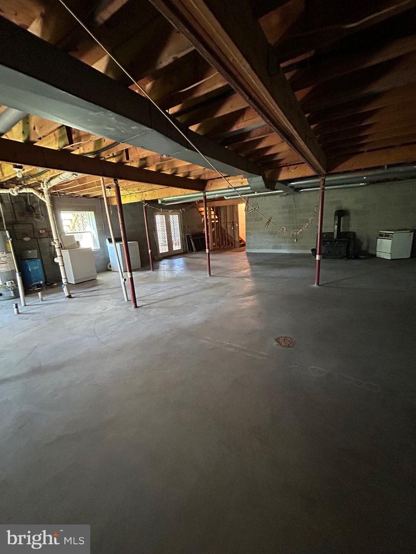13090 HAZEL RIVER RD, CULPEPER, Virginia 22701, 3 Bedrooms Bedrooms, ,2 BathroomsBathrooms,Residential,For sale,13090 HAZEL RIVER RD,VACU2010262 MLS # VACU2010262
