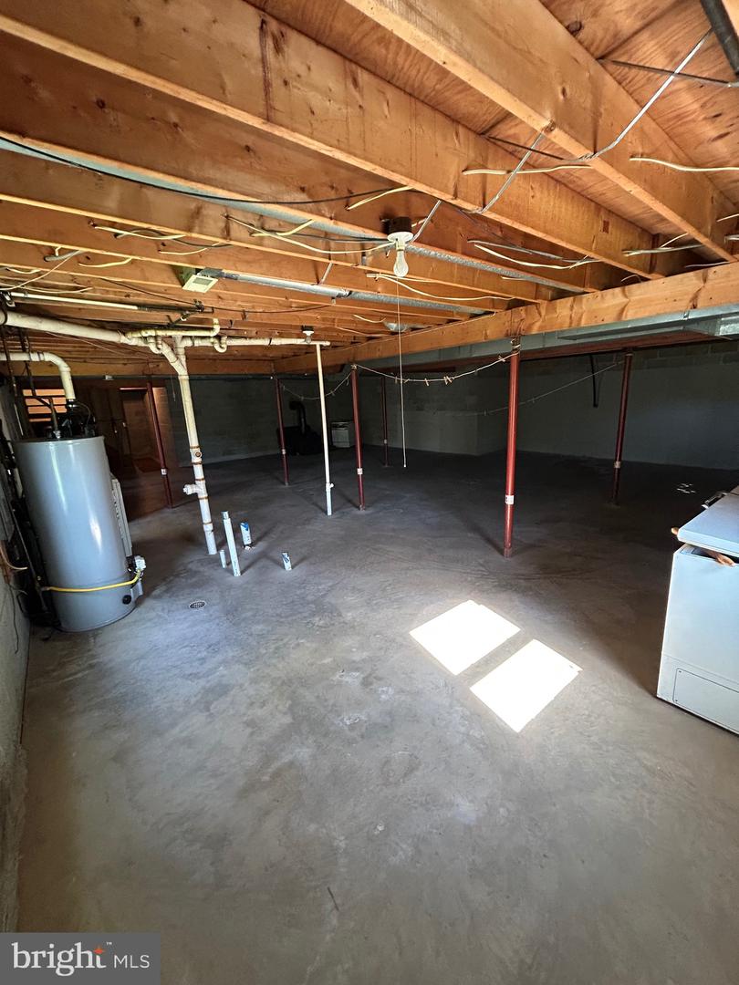 13090 HAZEL RIVER RD, CULPEPER, Virginia 22701, 3 Bedrooms Bedrooms, ,2 BathroomsBathrooms,Residential,For sale,13090 HAZEL RIVER RD,VACU2010262 MLS # VACU2010262