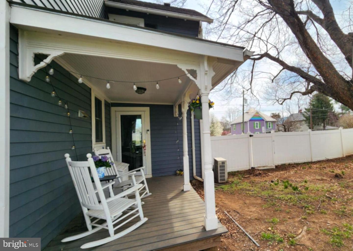404 N FRANKLIN ST, REMINGTON, Virginia 22734, 4 Bedrooms Bedrooms, ,2 BathroomsBathrooms,Residential,For sale,404 N FRANKLIN ST,VAFQ2016240 MLS # VAFQ2016240