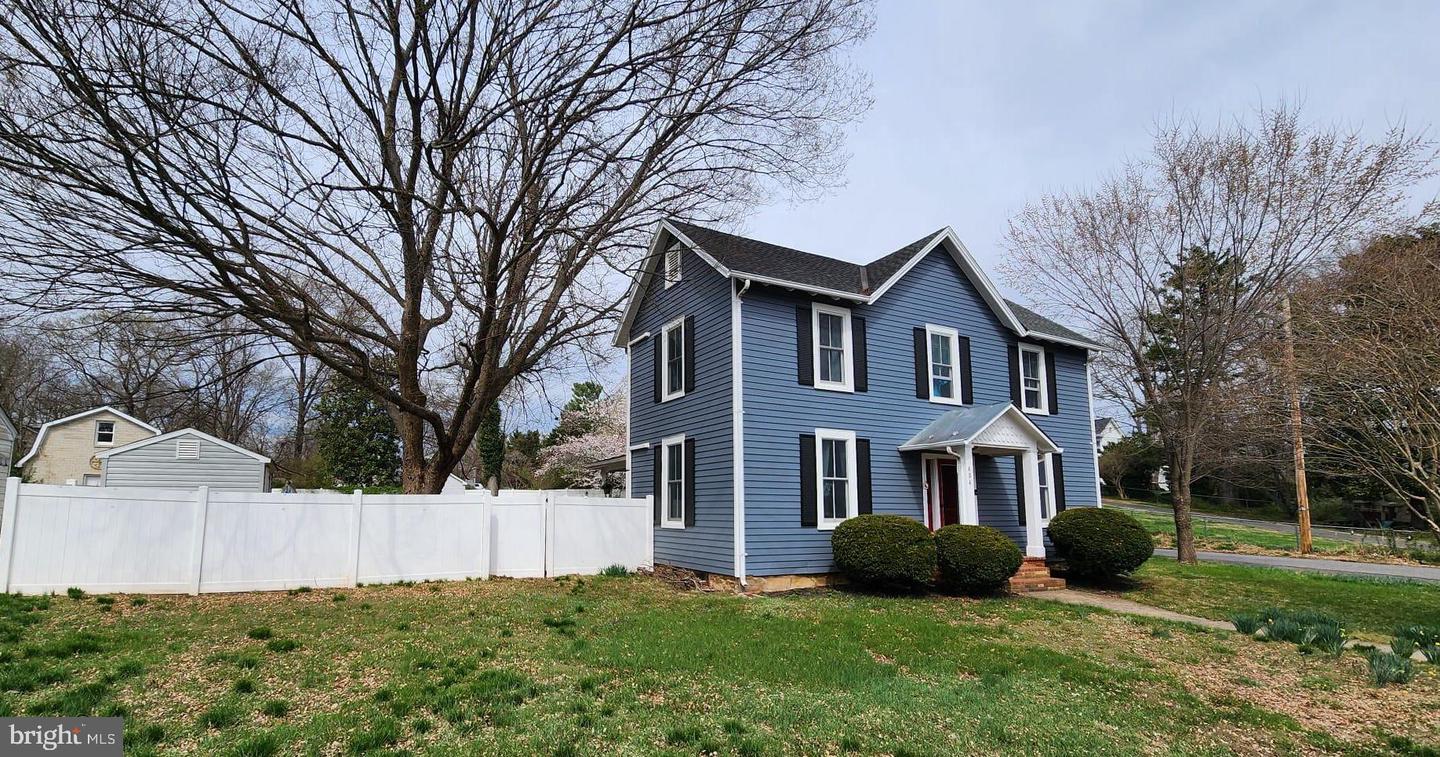 404 N FRANKLIN ST, REMINGTON, Virginia 22734, 4 Bedrooms Bedrooms, ,2 BathroomsBathrooms,Residential,For sale,404 N FRANKLIN ST,VAFQ2016240 MLS # VAFQ2016240