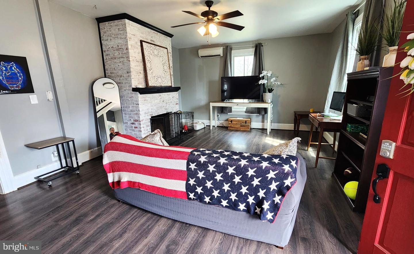 404 N FRANKLIN ST, REMINGTON, Virginia 22734, 4 Bedrooms Bedrooms, ,2 BathroomsBathrooms,Residential,For sale,404 N FRANKLIN ST,VAFQ2016240 MLS # VAFQ2016240