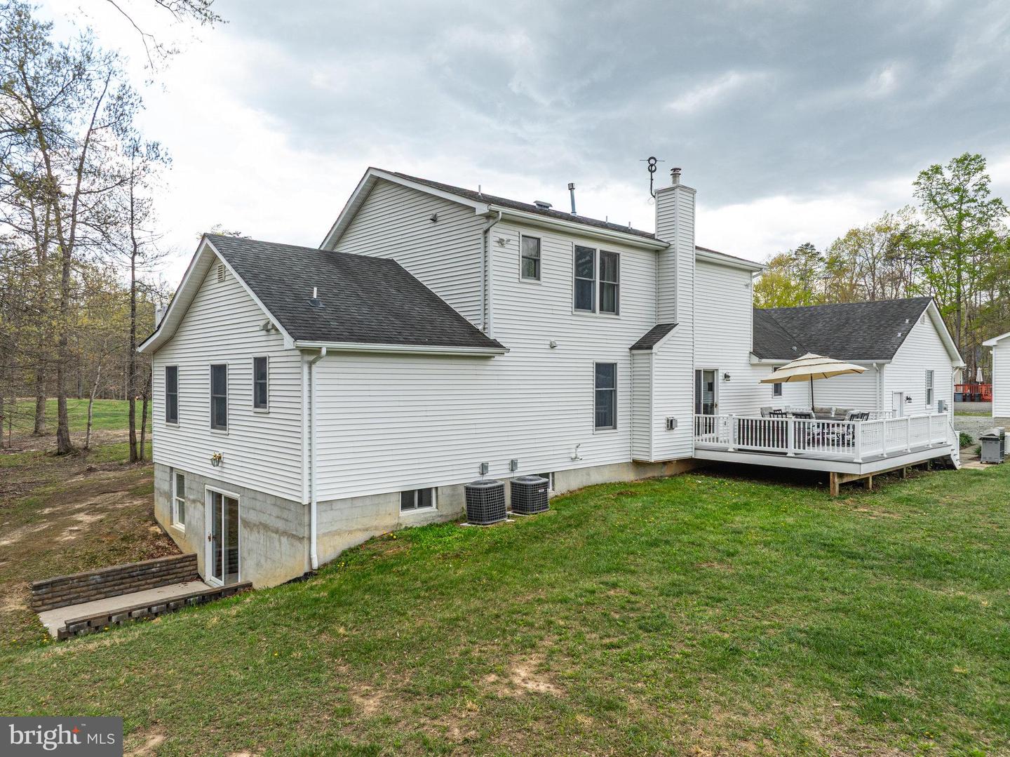 1456 AQUIA RD, MIDLAND, Virginia 22728, 5 Bedrooms Bedrooms, ,4 BathroomsBathrooms,Residential,For sale,1456 AQUIA RD,VAFQ2016256 MLS # VAFQ2016256