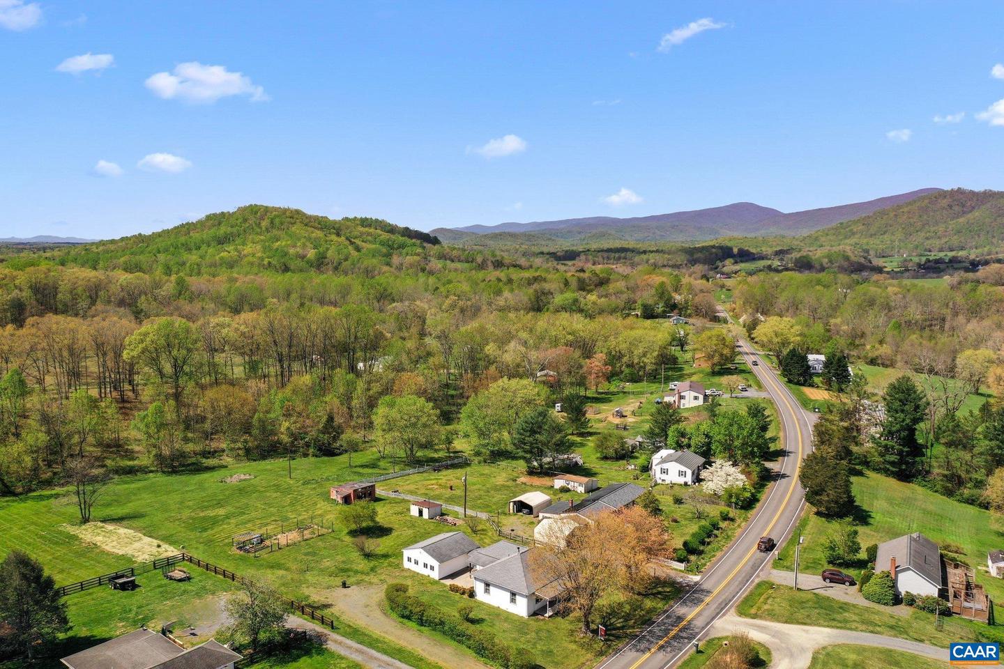 3552 WOLFTOWN-HOOD RD, MADISON, Virginia 22727, 3 Bedrooms Bedrooms, ,1 BathroomBathrooms,Residential,For sale,3552 WOLFTOWN-HOOD RD,663333 MLS # 663333