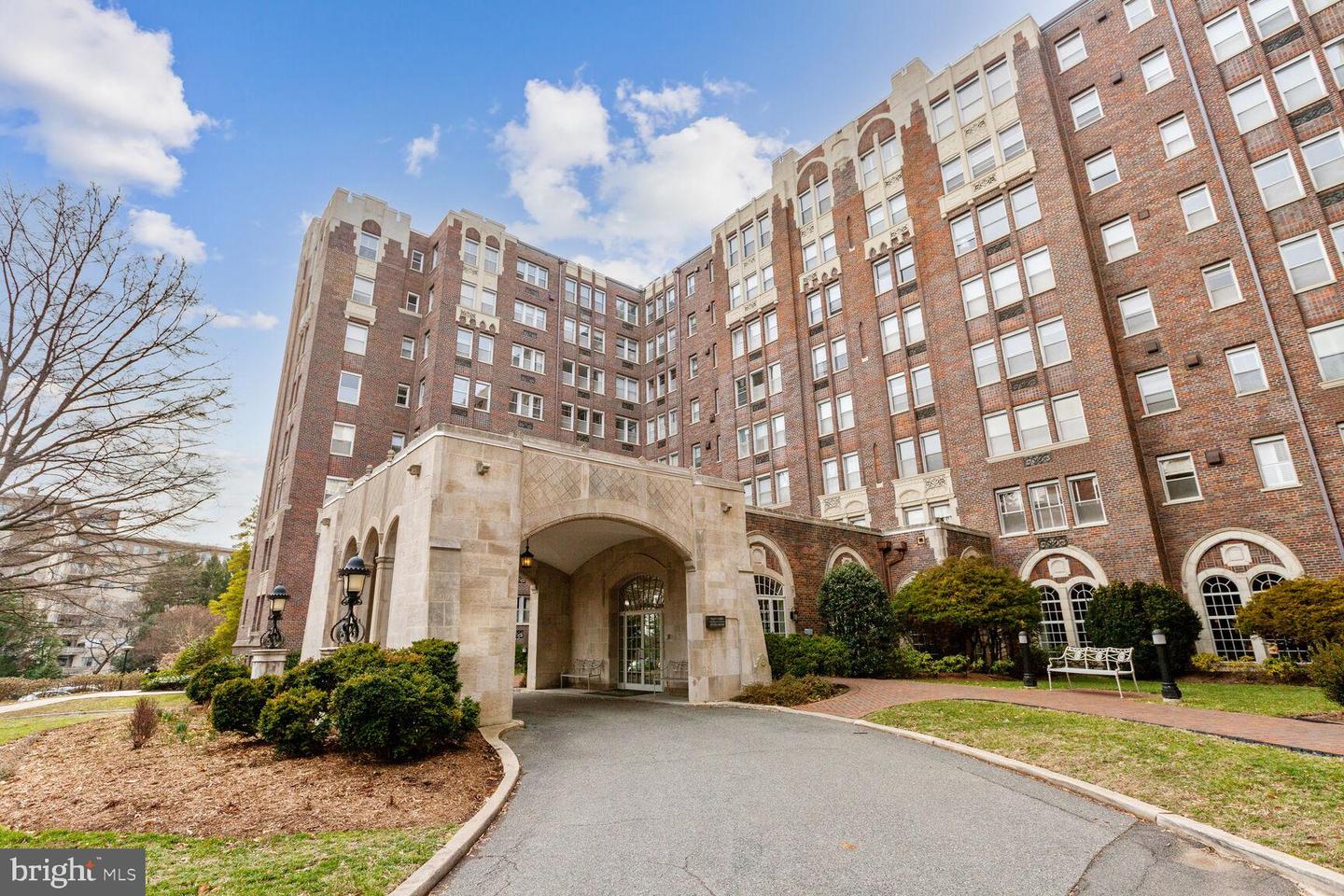 4000 CATHEDRAL AVE NW #248B, WASHINGTON, District Of Columbia 20016, 1 Bedroom Bedrooms, ,1 BathroomBathrooms,Residential,For sale,4000 CATHEDRAL AVE NW #248B,DCDC2196100 MLS # DCDC2196100