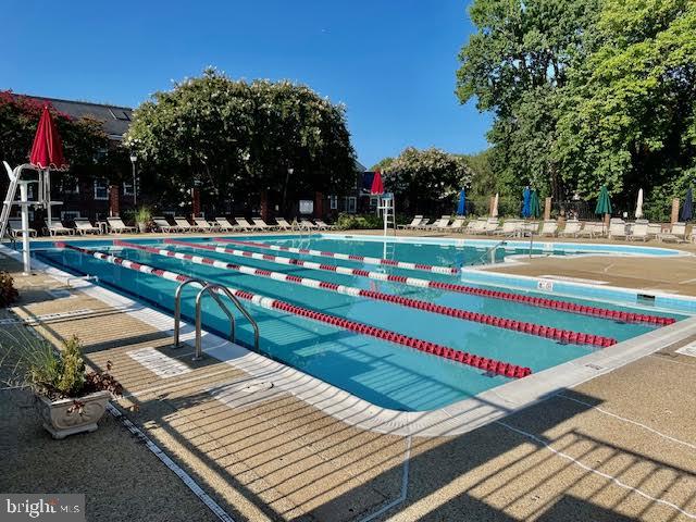 3895 RODMAN ST NW #A73, WASHINGTON, District Of Columbia 20016, 1 Bedroom Bedrooms, 4 Rooms Rooms,1 BathroomBathrooms,Residential,For sale,3895 RODMAN ST NW #A73,DCDC2196112 MLS # DCDC2196112