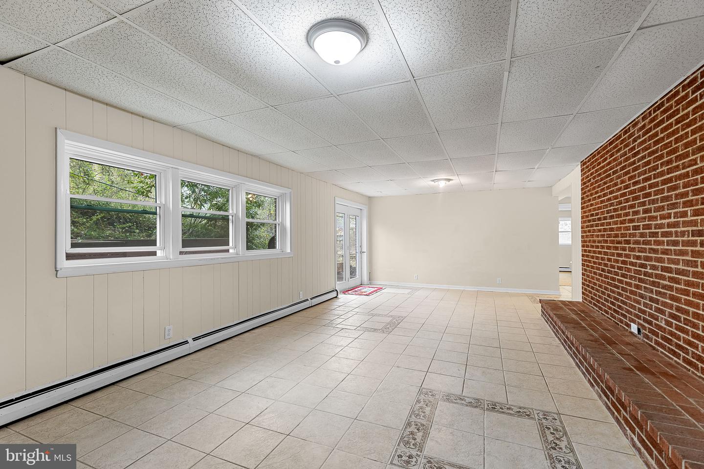1008 HARBOUR DR, STAFFORD, Virginia 22554, 4 Bedrooms Bedrooms, ,3 BathroomsBathrooms,Residential,For sale,1008 HARBOUR DR,VAST2037948 MLS # VAST2037948