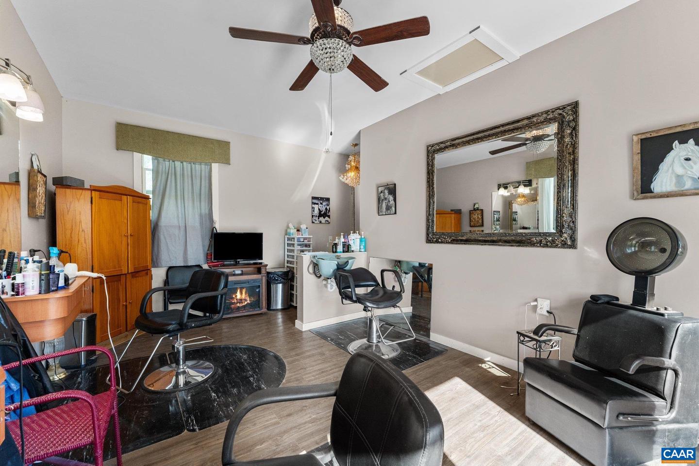 1615 PLEASANT VIEW RD, MOUNT JACKSON, Virginia 22842, 4 Bedrooms Bedrooms, ,2 BathroomsBathrooms,Residential,For sale,1615 PLEASANT VIEW RD,663348 MLS # 663348