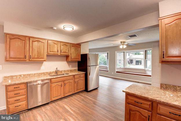 3436 HOLLY RD, ANNANDALE, Virginia 22003, 7 Bedrooms Bedrooms, ,5 BathroomsBathrooms,Residential,For sale,3436 HOLLY RD,VAFX2218188 MLS # VAFX2218188