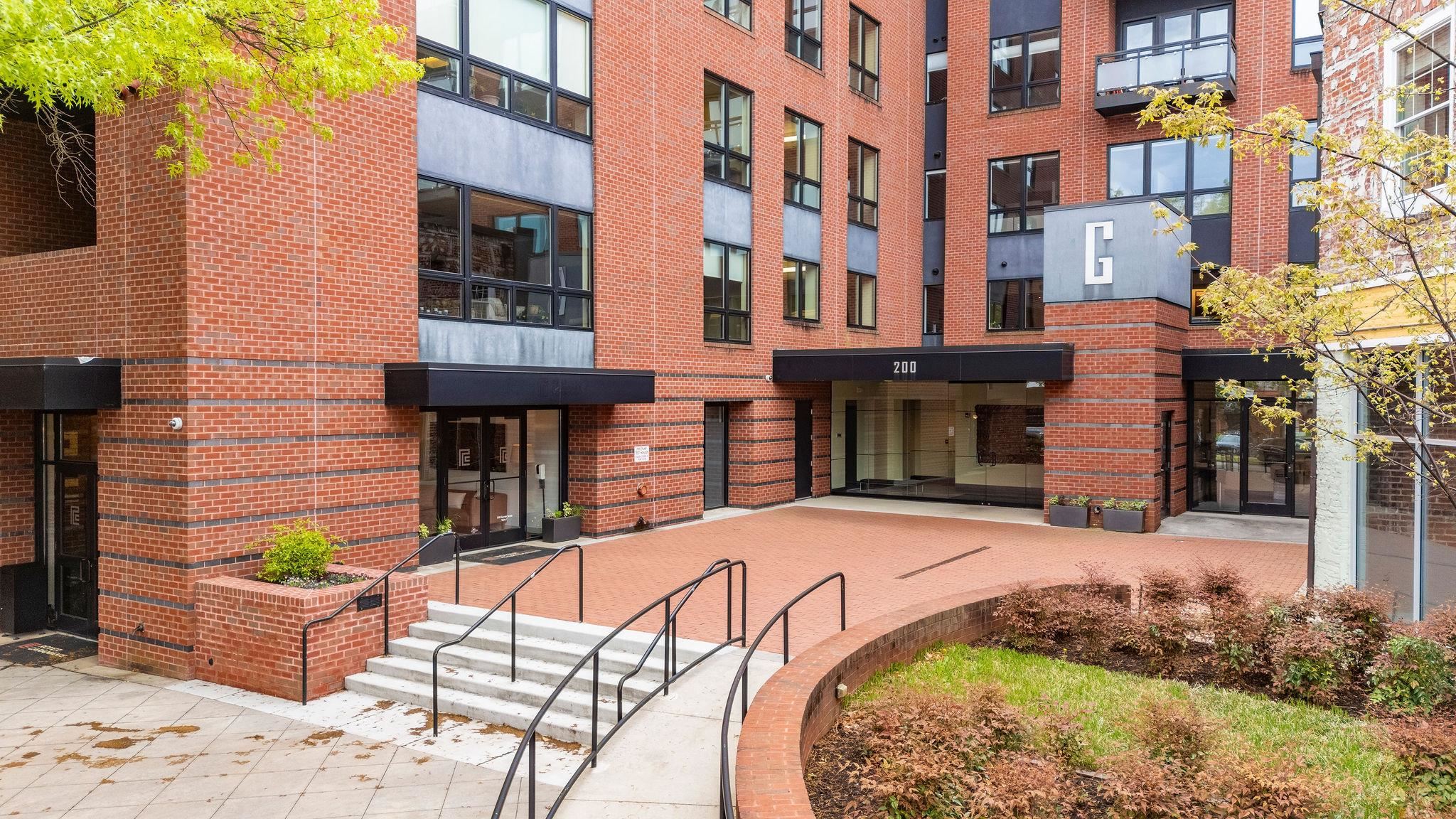 200 GARRETT ST, CHARLOTTESVILLE, Virginia 22902, 1 Bedroom Bedrooms, ,1 BathroomBathrooms,Residential,Penthouse Level in The Gleason,200 GARRETT ST,663384 MLS # 663384