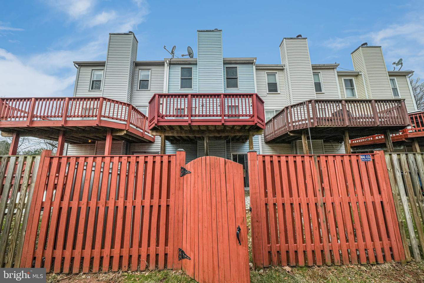 13417 ELEVATION LN, HERNDON, Virginia 20171, 4 Bedrooms Bedrooms, ,3 BathroomsBathrooms,Residential,For sale,13417 ELEVATION LN,VAFX2225678 MLS # VAFX2225678