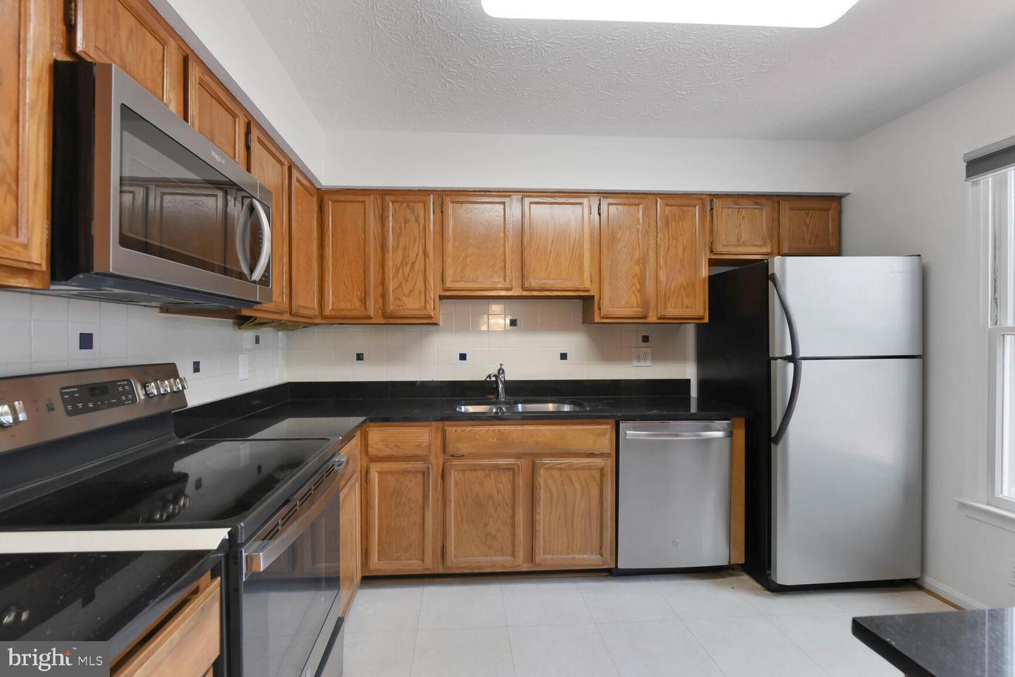 13417 ELEVATION LN, HERNDON, Virginia 20171, 4 Bedrooms Bedrooms, ,3 BathroomsBathrooms,Residential,For sale,13417 ELEVATION LN,VAFX2225678 MLS # VAFX2225678