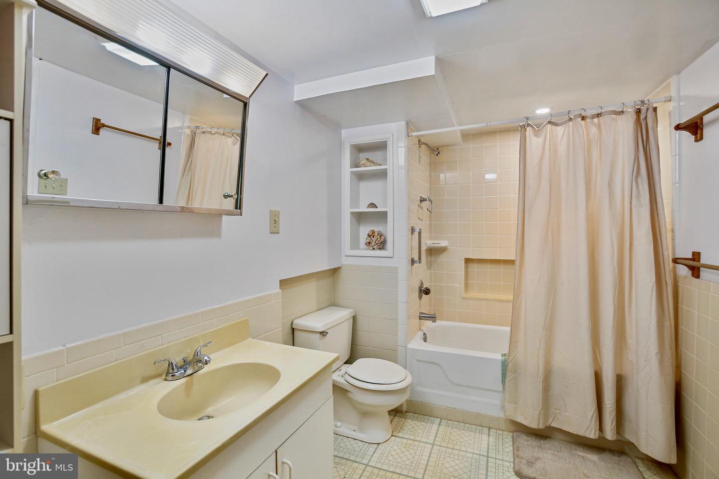 13690 ORLANDO RD, NOKESVILLE, Virginia 20181, 3 Bedrooms Bedrooms, ,3 BathroomsBathrooms,Residential,For sale,13690 ORLANDO RD,VAPW2090072 MLS # VAPW2090072