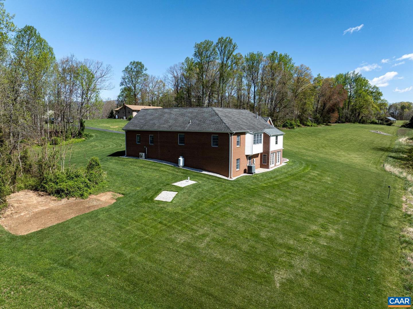 105 SQUIRREL PATH, STANARDSVILLE, Virginia 22973, 5 Bedrooms Bedrooms, ,4 BathroomsBathrooms,Residential,For sale,105 SQUIRREL PATH,663097 MLS # 663097