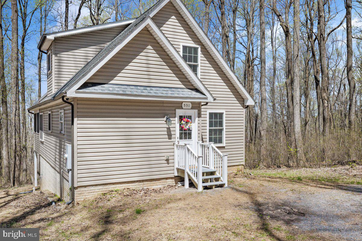 531 CHIPMUNK TRAIL LN, LINDEN, Virginia 22642, 3 Bedrooms Bedrooms, ,2 BathroomsBathrooms,Residential,For sale,531 CHIPMUNK TRAIL LN,VAWR2010888 MLS # VAWR2010888
