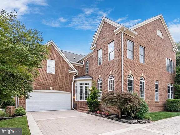 2164 HARITHY DR, DUNN LORING, Virginia 22027, 5 Bedrooms Bedrooms, ,4 BathroomsBathrooms,Residential,For sale,2164 HARITHY DR,VAFX2233844 MLS # VAFX2233844