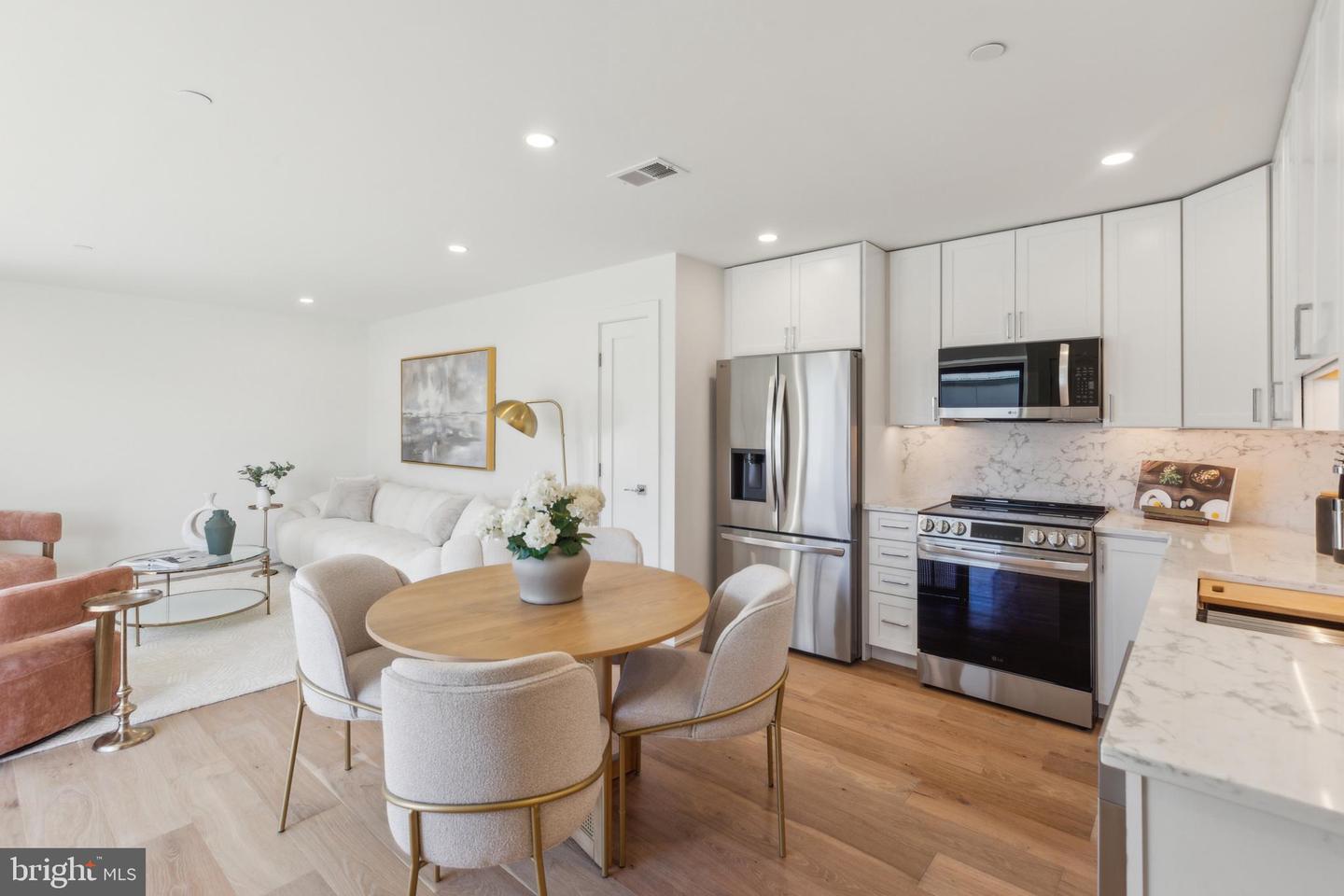 7125 GEORGIA AVENUE NW #9, WASHINGTON, District Of Columbia 20012, 2 Bedrooms Bedrooms, ,2 BathroomsBathrooms,Residential,For sale,7125 GEORGIA AVENUE NW #9,DCDC2195500 MLS # DCDC2195500