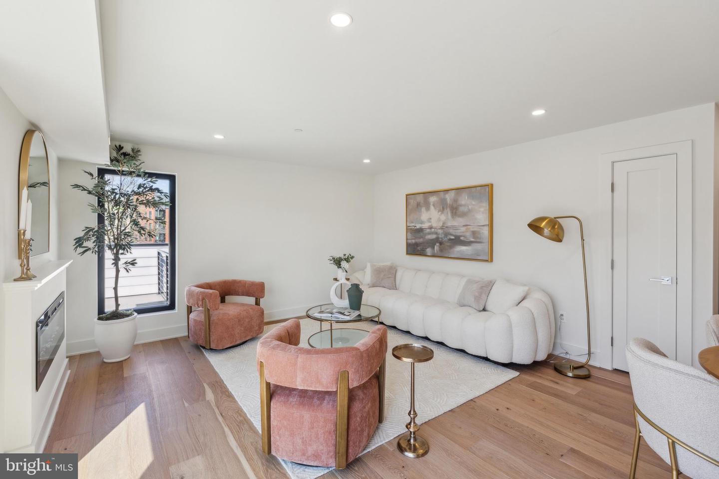 7125 GEORGIA AVENUE NW #9, WASHINGTON, District Of Columbia 20012, 2 Bedrooms Bedrooms, ,2 BathroomsBathrooms,Residential,For sale,7125 GEORGIA AVENUE NW #9,DCDC2195500 MLS # DCDC2195500