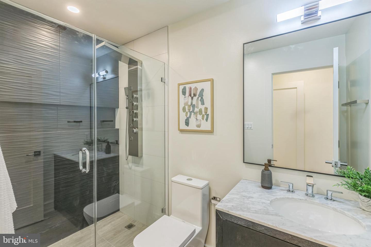 7125 GEORGIA AVENUE NW #9, WASHINGTON, District Of Columbia 20012, 2 Bedrooms Bedrooms, ,2 BathroomsBathrooms,Residential,For sale,7125 GEORGIA AVENUE NW #9,DCDC2195500 MLS # DCDC2195500