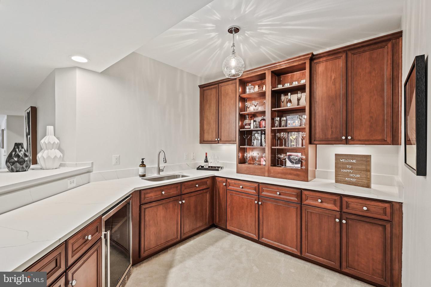 11050 HEATHLAND DR, OAKTON, Virginia 22124, 4 Bedrooms Bedrooms, ,5 BathroomsBathrooms,Residential,For sale,11050 HEATHLAND DR,VAFX2234186 MLS # VAFX2234186