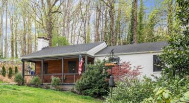 113 DENICE LN, CHARLOTTESVILLE, Virginia 22901, 3 Bedrooms Bedrooms, ,2 BathroomsBathrooms,Residential,For sale,113 DENICE LN,663185 MLS # 663185