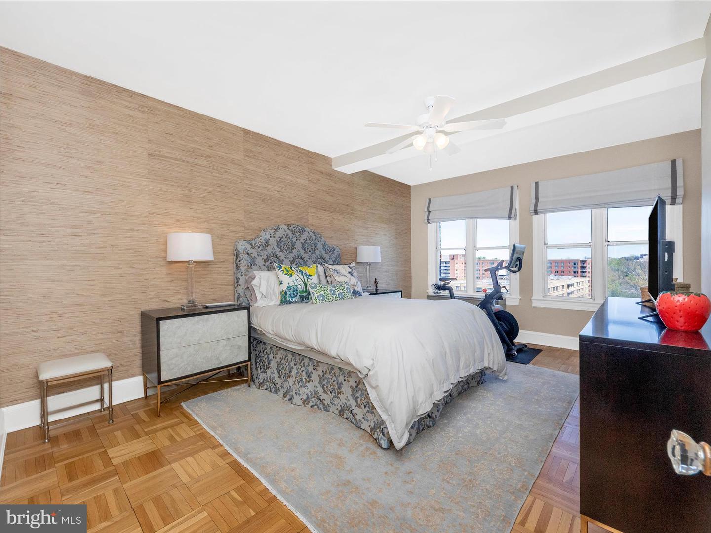 4000 CATHEDRAL AVE NW #706B, WASHINGTON, District Of Columbia 20016, 2 Bedrooms Bedrooms, ,1 BathroomBathrooms,Residential,For sale,4000 CATHEDRAL AVE NW #706B,DCDC2195638 MLS # DCDC2195638