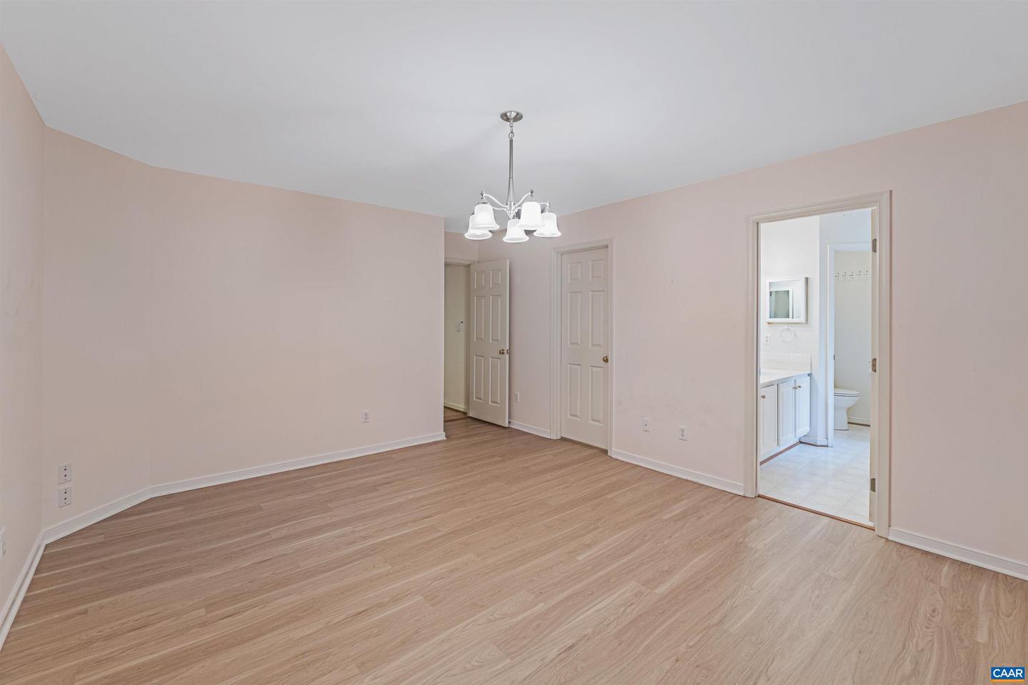 1054 AUTUMN HILL CT, CROZET, Virginia 22932, 3 Bedrooms Bedrooms, ,2 BathroomsBathrooms,Residential,For sale,1054 AUTUMN HILL CT,663211 MLS # 663211