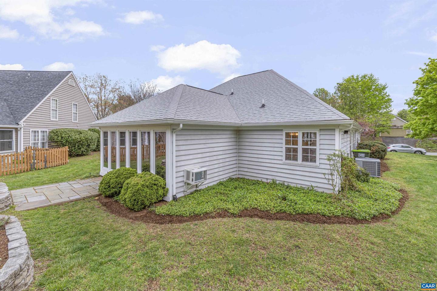 1054 AUTUMN HILL CT, CROZET, Virginia 22932, 3 Bedrooms Bedrooms, ,2 BathroomsBathrooms,Residential,For sale,1054 AUTUMN HILL CT,663211 MLS # 663211