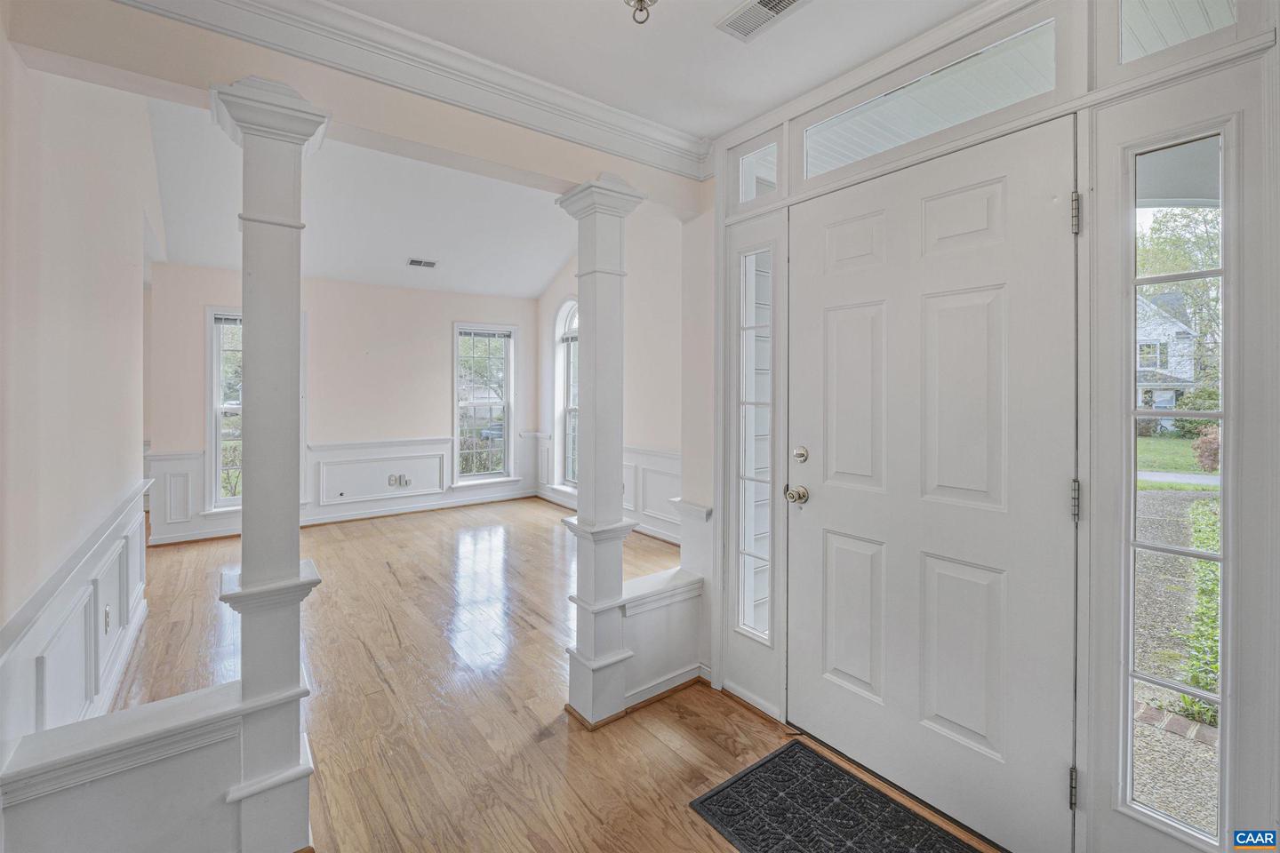 1054 AUTUMN HILL CT, CROZET, Virginia 22932, 3 Bedrooms Bedrooms, ,2 BathroomsBathrooms,Residential,For sale,1054 AUTUMN HILL CT,663211 MLS # 663211