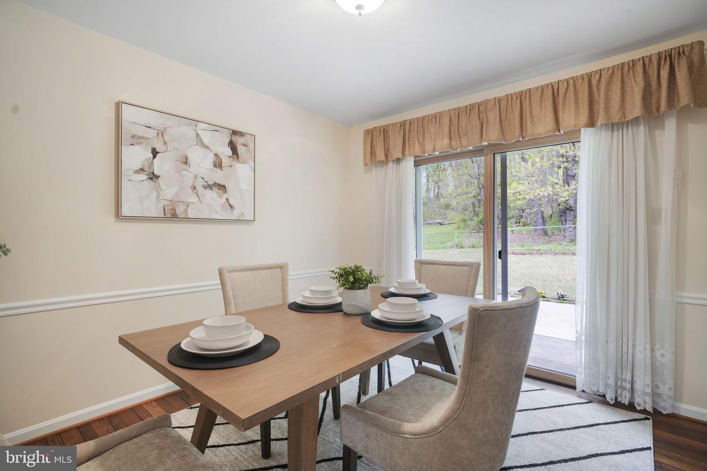 6801 LAMP POST LN, ALEXANDRIA, Virginia 22306, 4 Bedrooms Bedrooms, ,3 BathroomsBathrooms,Residential,For sale,6801 LAMP POST LN,VAFX2234576 MLS # VAFX2234576