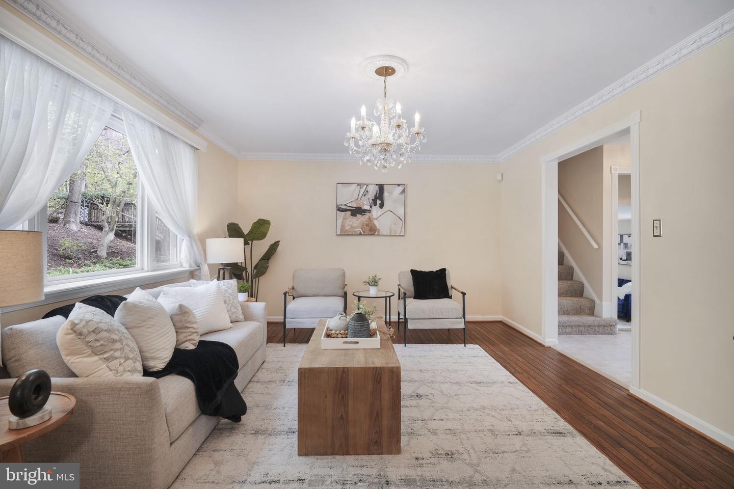 6801 LAMP POST LN, ALEXANDRIA, Virginia 22306, 4 Bedrooms Bedrooms, ,3 BathroomsBathrooms,Residential,For sale,6801 LAMP POST LN,VAFX2234576 MLS # VAFX2234576