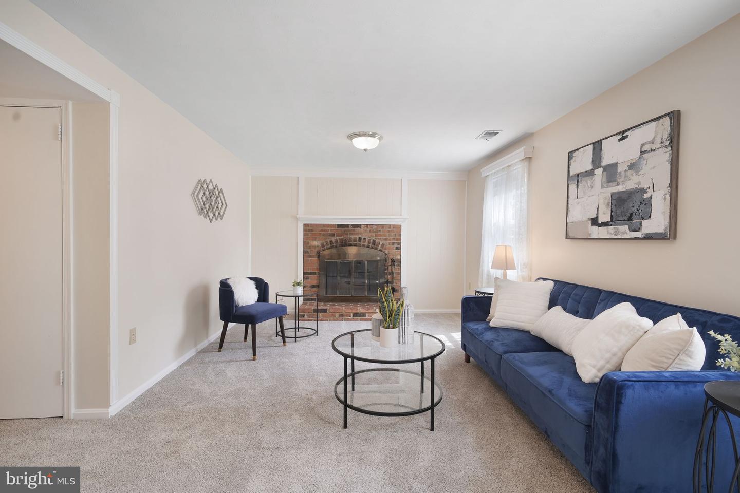 6801 LAMP POST LN, ALEXANDRIA, Virginia 22306, 4 Bedrooms Bedrooms, ,3 BathroomsBathrooms,Residential,For sale,6801 LAMP POST LN,VAFX2234576 MLS # VAFX2234576