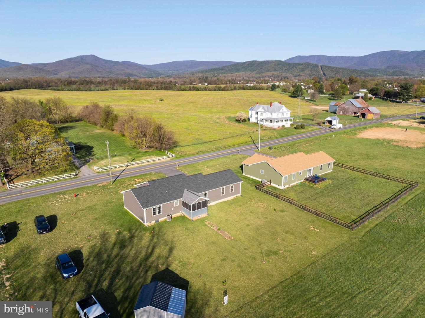 174 RESERVOIR AVE, LURAY, Virginia 22835, 3 Bedrooms Bedrooms, 6 Rooms Rooms,2 BathroomsBathrooms,Residential,For sale,174 RESERVOIR AVE,VAPA2004802 MLS # VAPA2004802