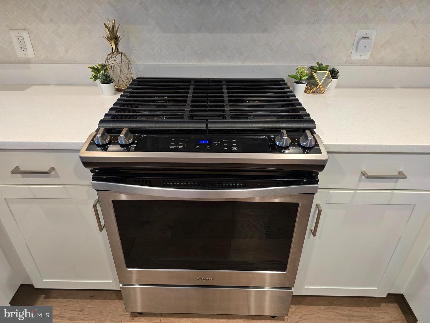 50 FLORIDA AVE NE #412, WASHINGTON, District Of Columbia 20002, 1 Bedroom Bedrooms, ,1 BathroomBathrooms,Residential,For sale,50 FLORIDA AVE NE #412,DCDC2195954 MLS # DCDC2195954