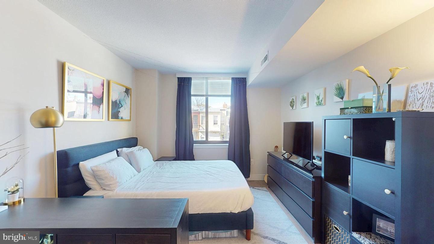 50 FLORIDA AVE NE #412, WASHINGTON, District Of Columbia 20002, 1 Bedroom Bedrooms, ,1 BathroomBathrooms,Residential,For sale,50 FLORIDA AVE NE #412,DCDC2195954 MLS # DCDC2195954