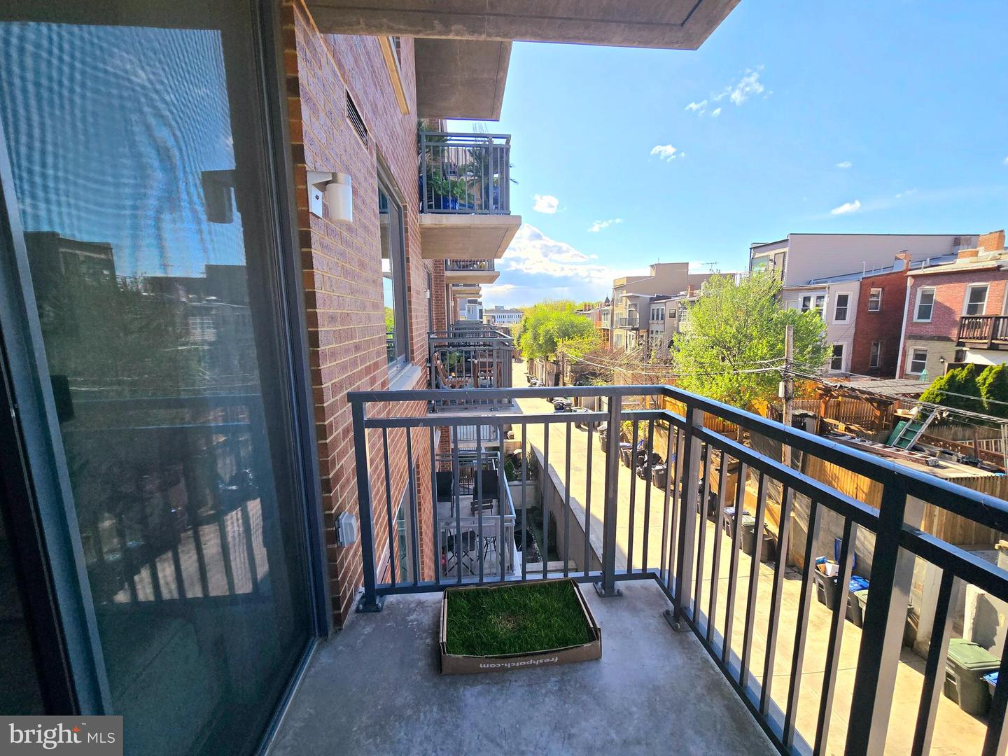 50 FLORIDA AVE NE #412, WASHINGTON, District Of Columbia 20002, 1 Bedroom Bedrooms, ,1 BathroomBathrooms,Residential,For sale,50 FLORIDA AVE NE #412,DCDC2195954 MLS # DCDC2195954