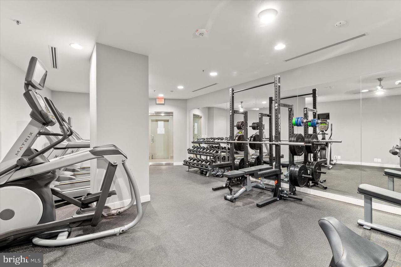 50 FLORIDA AVE NE #412, WASHINGTON, District Of Columbia 20002, 1 Bedroom Bedrooms, ,1 BathroomBathrooms,Residential,For sale,50 FLORIDA AVE NE #412,DCDC2195954 MLS # DCDC2195954