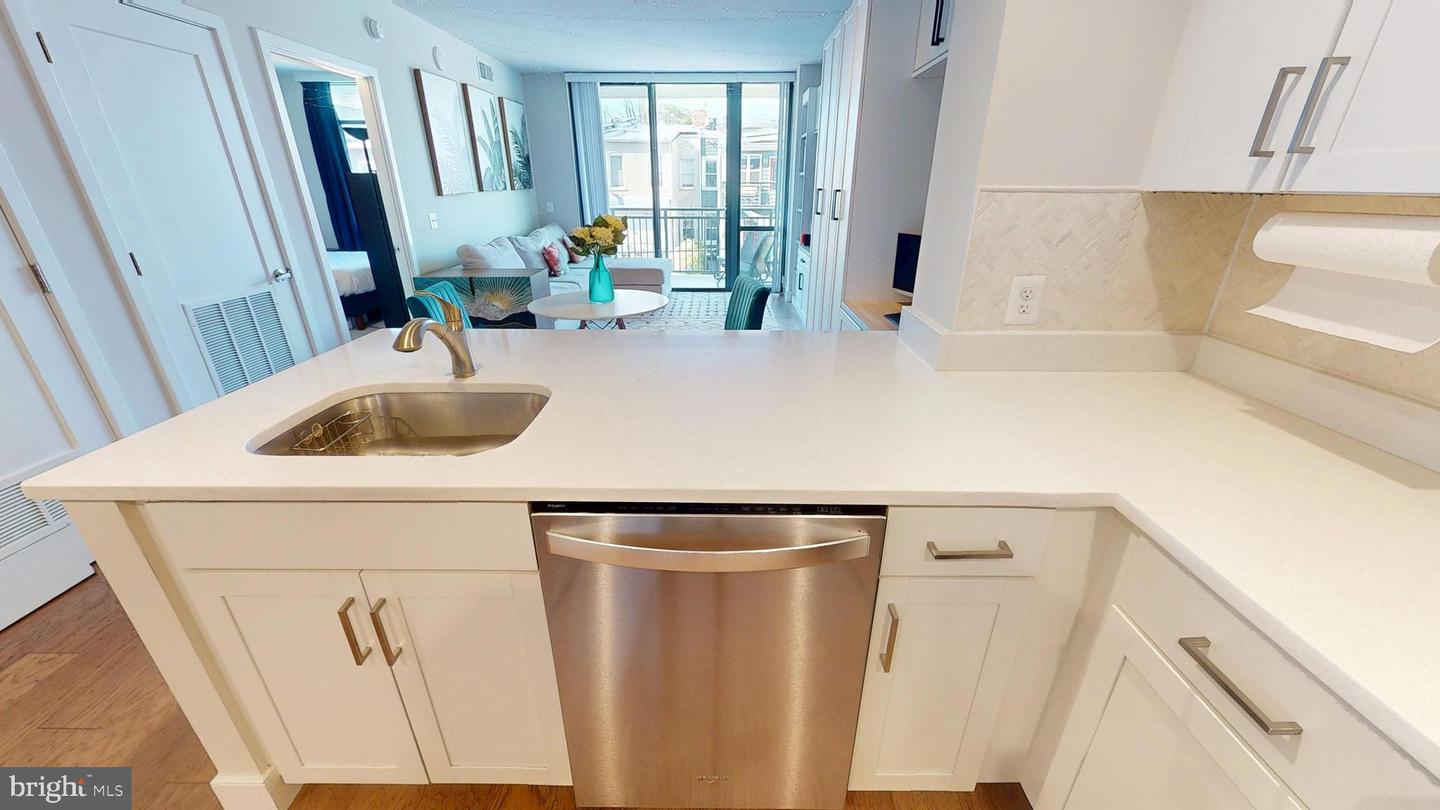 50 FLORIDA AVE NE #412, WASHINGTON, District Of Columbia 20002, 1 Bedroom Bedrooms, ,1 BathroomBathrooms,Residential,For sale,50 FLORIDA AVE NE #412,DCDC2195954 MLS # DCDC2195954