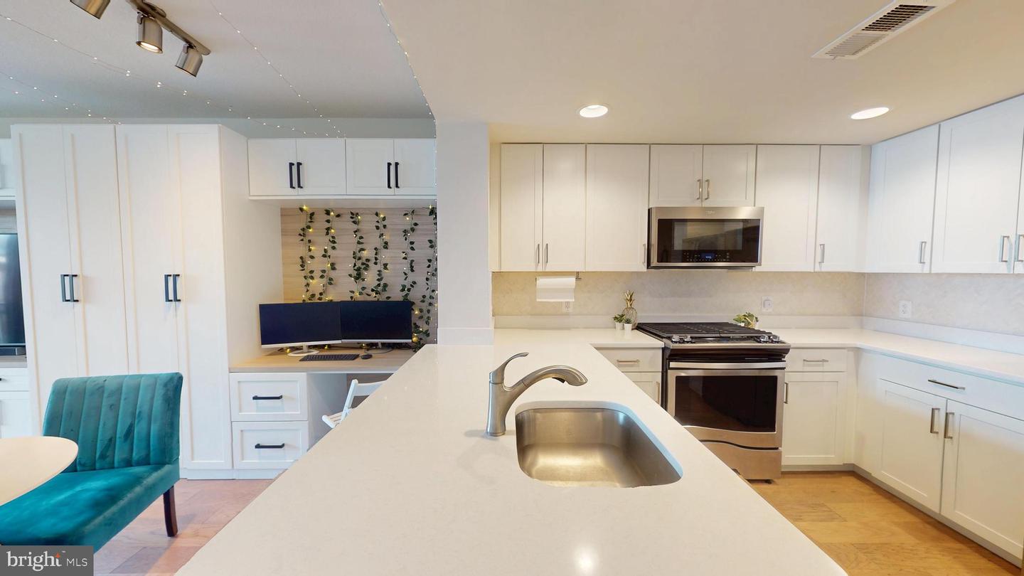 50 FLORIDA AVE NE #412, WASHINGTON, District Of Columbia 20002, 1 Bedroom Bedrooms, ,1 BathroomBathrooms,Residential,For sale,50 FLORIDA AVE NE #412,DCDC2195954 MLS # DCDC2195954