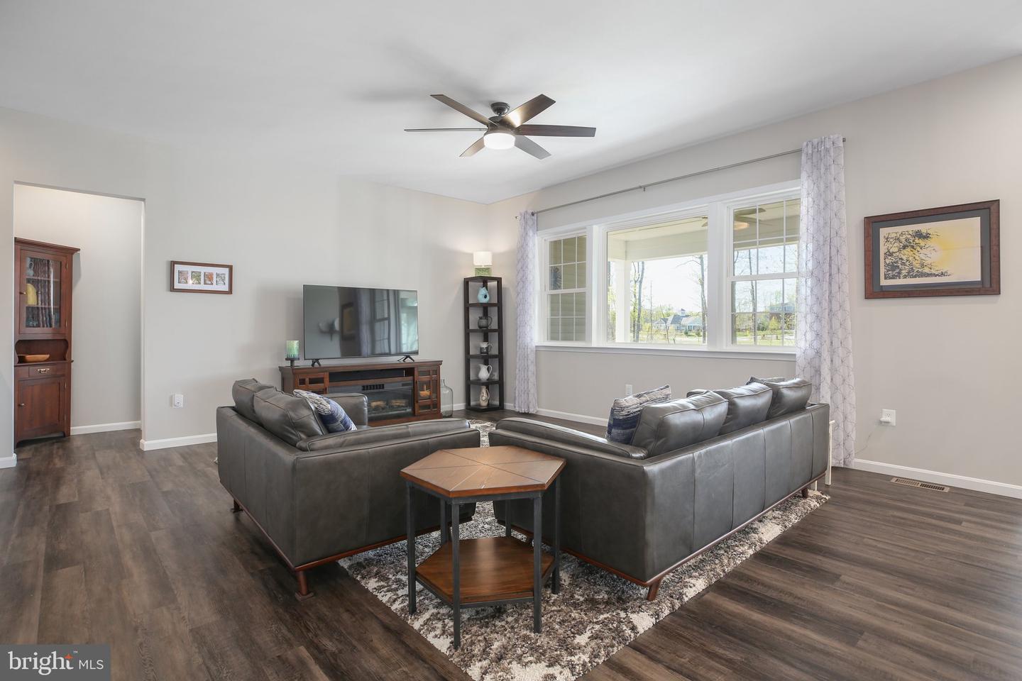 7809 BEXLEY LN, SPOTSYLVANIA, Virginia 22551, 5 Bedrooms Bedrooms, ,3 BathroomsBathrooms,Residential,For sale,7809 BEXLEY LN,VASP2032272 MLS # VASP2032272