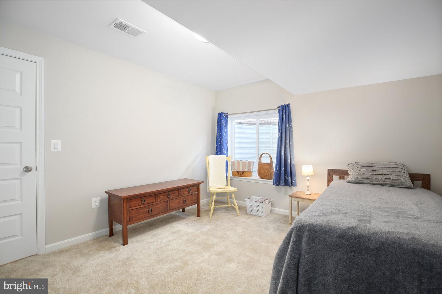 7809 BEXLEY LN, SPOTSYLVANIA, Virginia 22551, 5 Bedrooms Bedrooms, ,3 BathroomsBathrooms,Residential,For sale,7809 BEXLEY LN,VASP2032272 MLS # VASP2032272