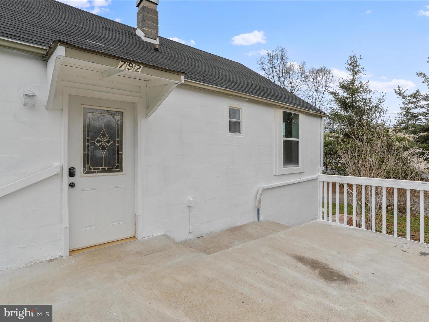 792 FOX DR, WINCHESTER, Virginia 22602, 2 Bedrooms Bedrooms, ,1 BathroomBathrooms,Residential,For sale,792 FOX DR,VAFV2033474 MLS # VAFV2033474