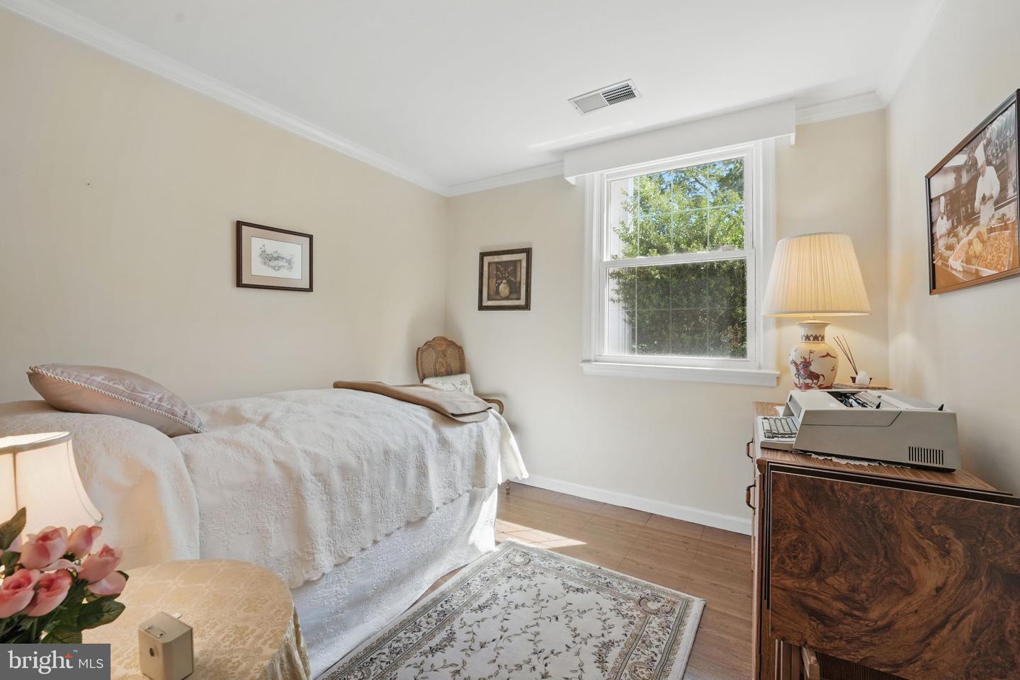 4602 OLD MILL RD, ALEXANDRIA, Virginia 22309, 5 Bedrooms Bedrooms, ,3 BathroomsBathrooms,Residential,For sale,4602 OLD MILL RD,VAFX2235128 MLS # VAFX2235128