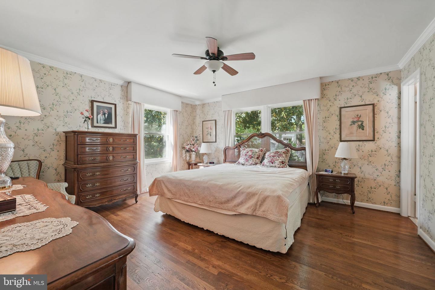 4602 OLD MILL RD, ALEXANDRIA, Virginia 22309, 5 Bedrooms Bedrooms, ,3 BathroomsBathrooms,Residential,For sale,4602 OLD MILL RD,VAFX2235128 MLS # VAFX2235128